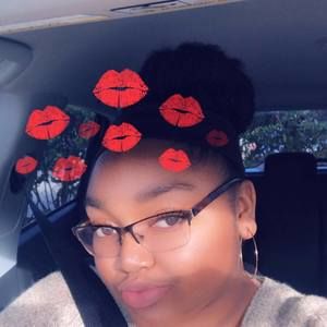 Meet your Posher, Mya